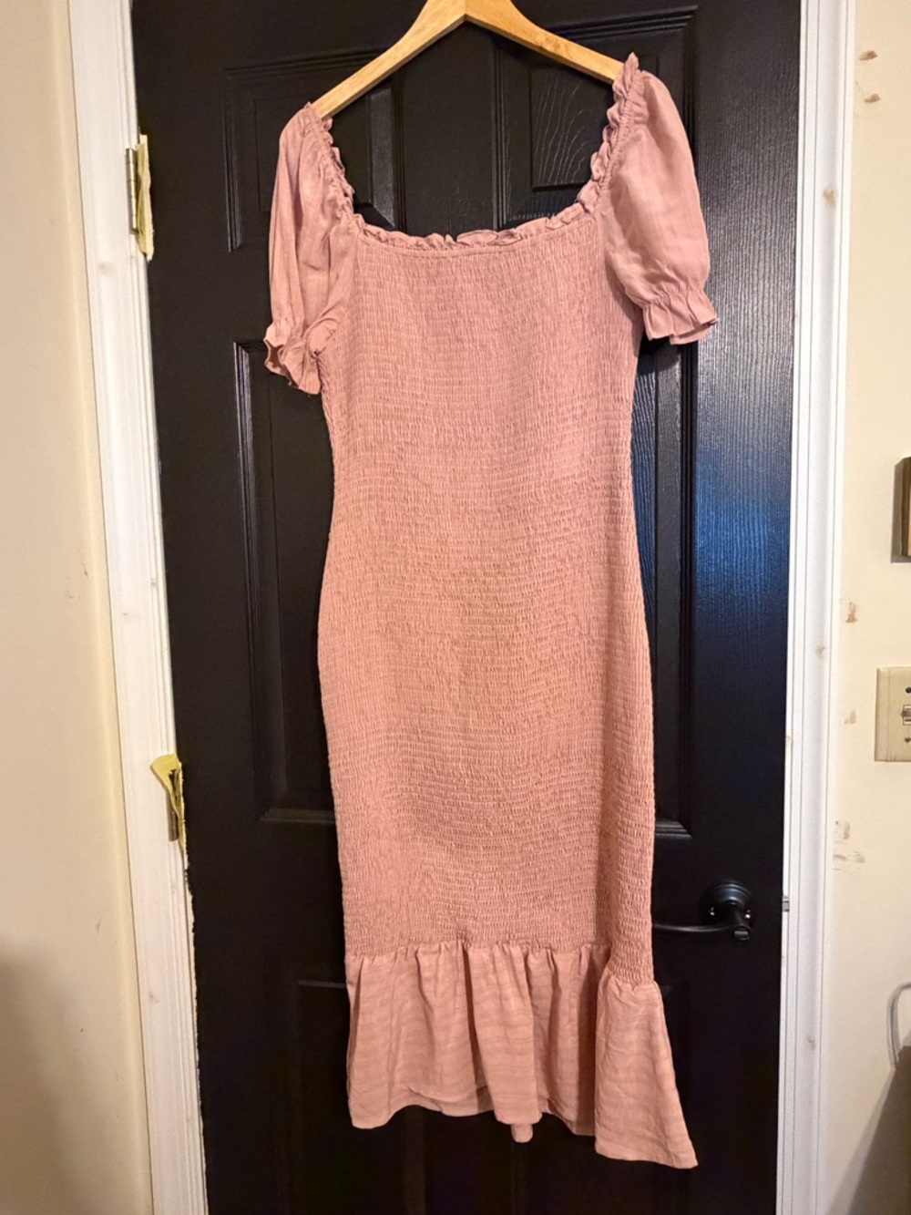 Smocked Mauve Pink Puff Sleeve Midi Dress